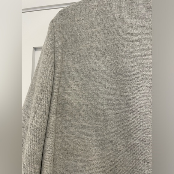 Babaton The Stedman Coat - Large Grey - NEW Condition - Picture 8 of 16